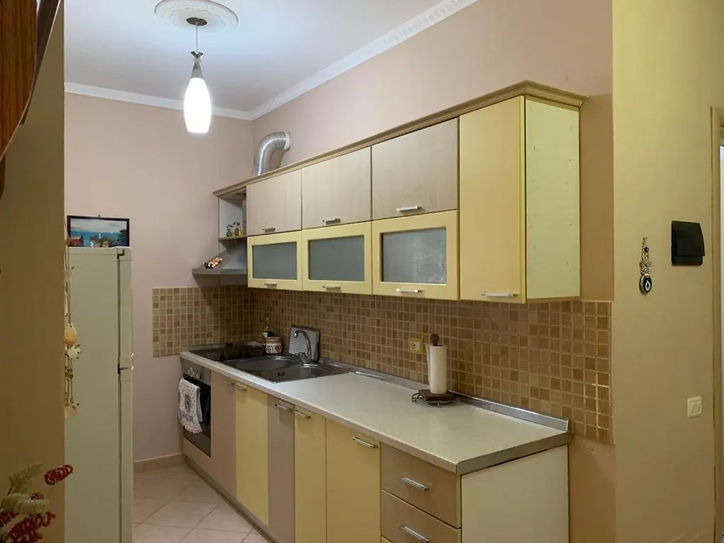 Seashell Apartament Golem  0*, Golem (Tirana)
