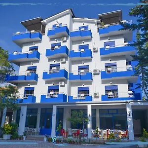 Blue Balcony Hotell
